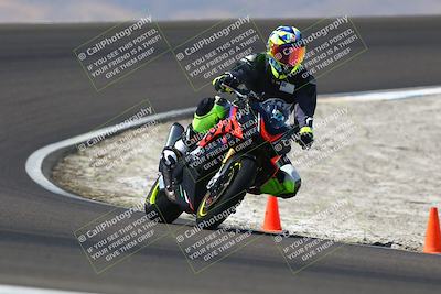 media/Sep-21-2025-TrackDaz (Sun) [[277c75b276]]/B Group/1220pm (Turn 2)/